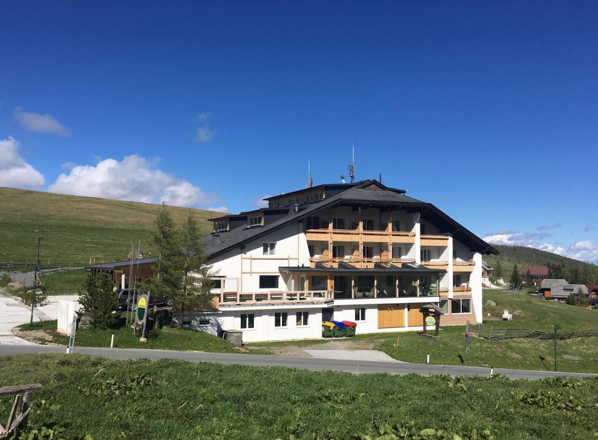 Kinderhotel Schneekonig Patergassen エクステリア 写真