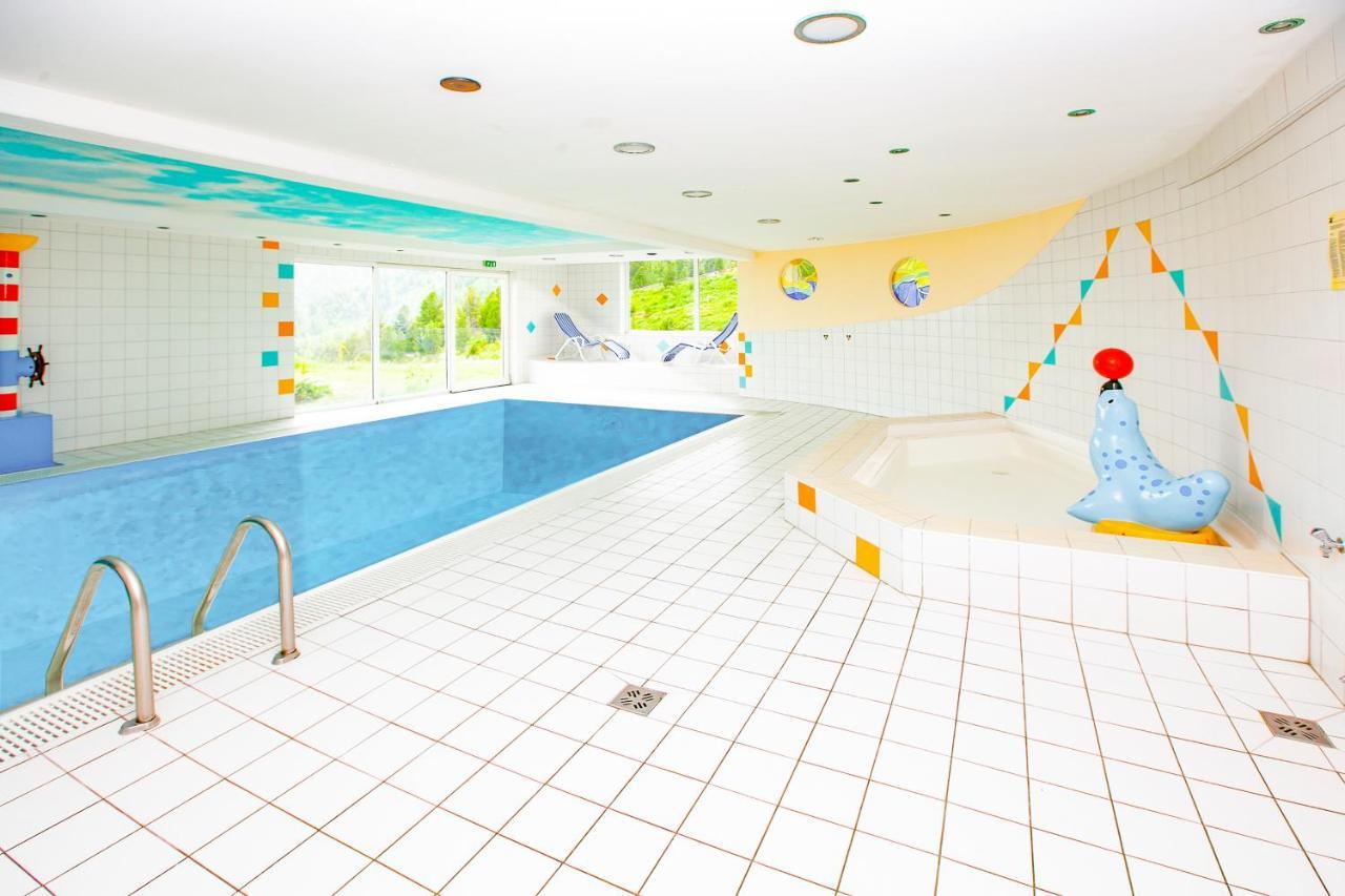 Kinderhotel Schneekonig Patergassen エクステリア 写真