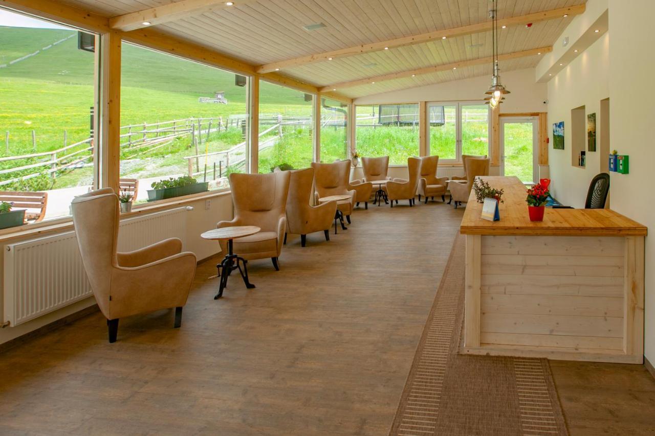 Kinderhotel Schneekonig Patergassen エクステリア 写真