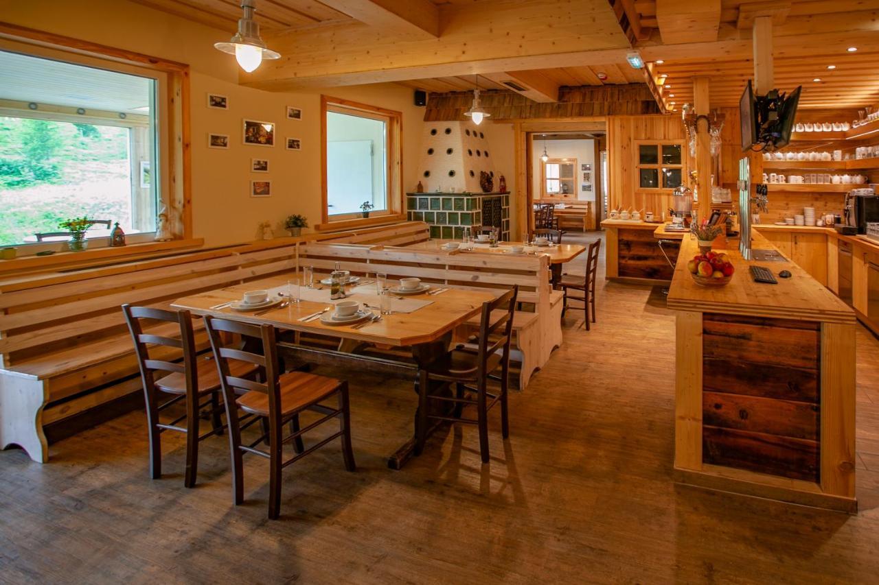 Kinderhotel Schneekonig Patergassen エクステリア 写真