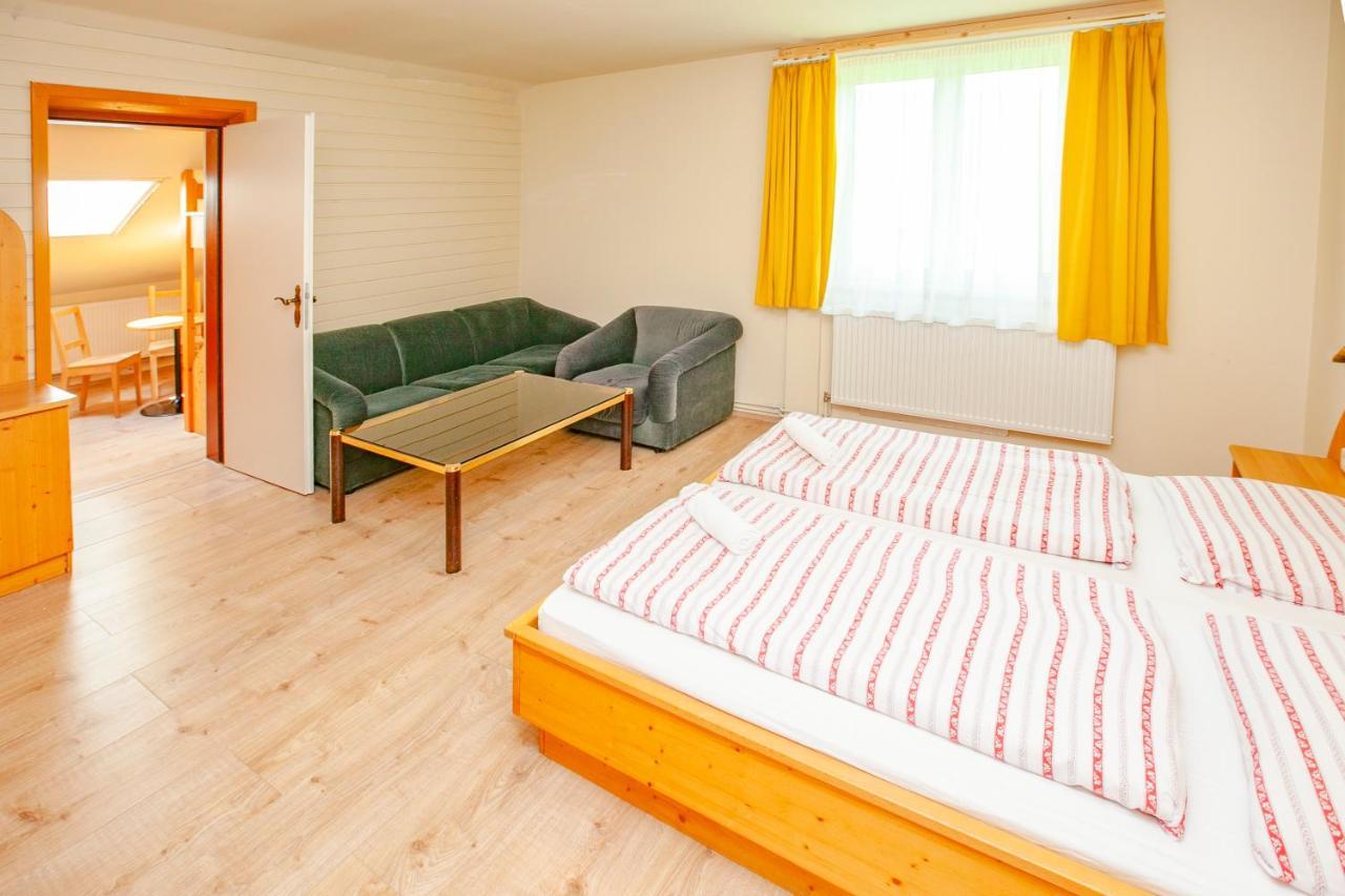 Kinderhotel Schneekonig Patergassen エクステリア 写真