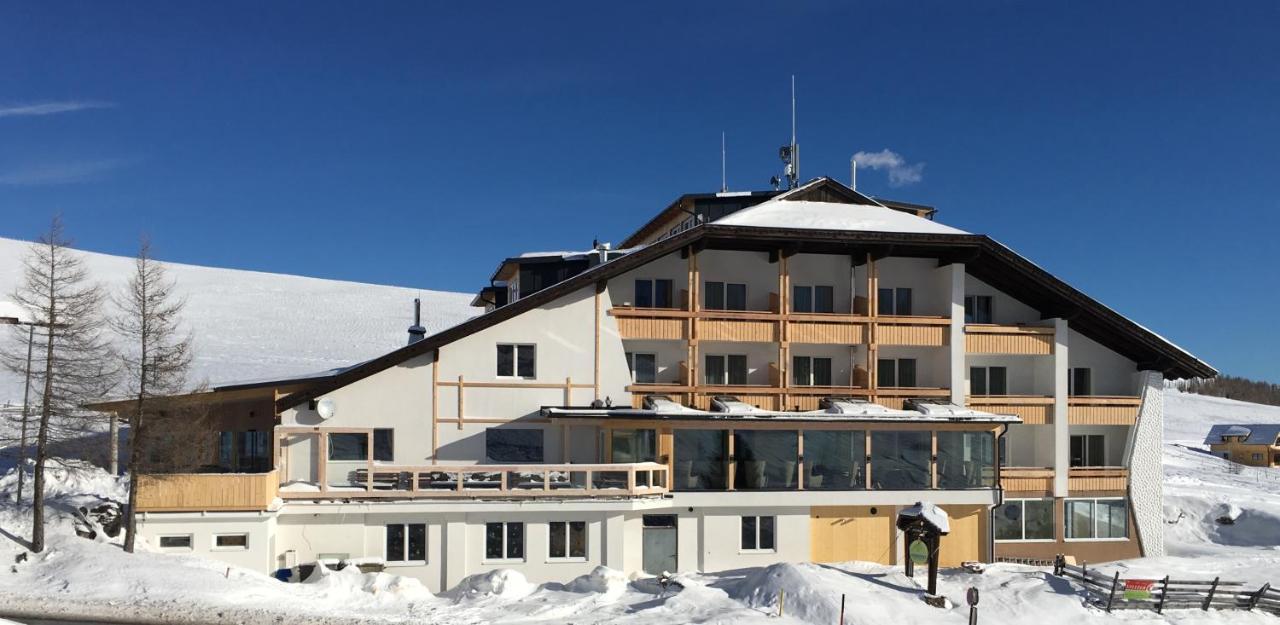 Kinderhotel Schneekonig Patergassen エクステリア 写真